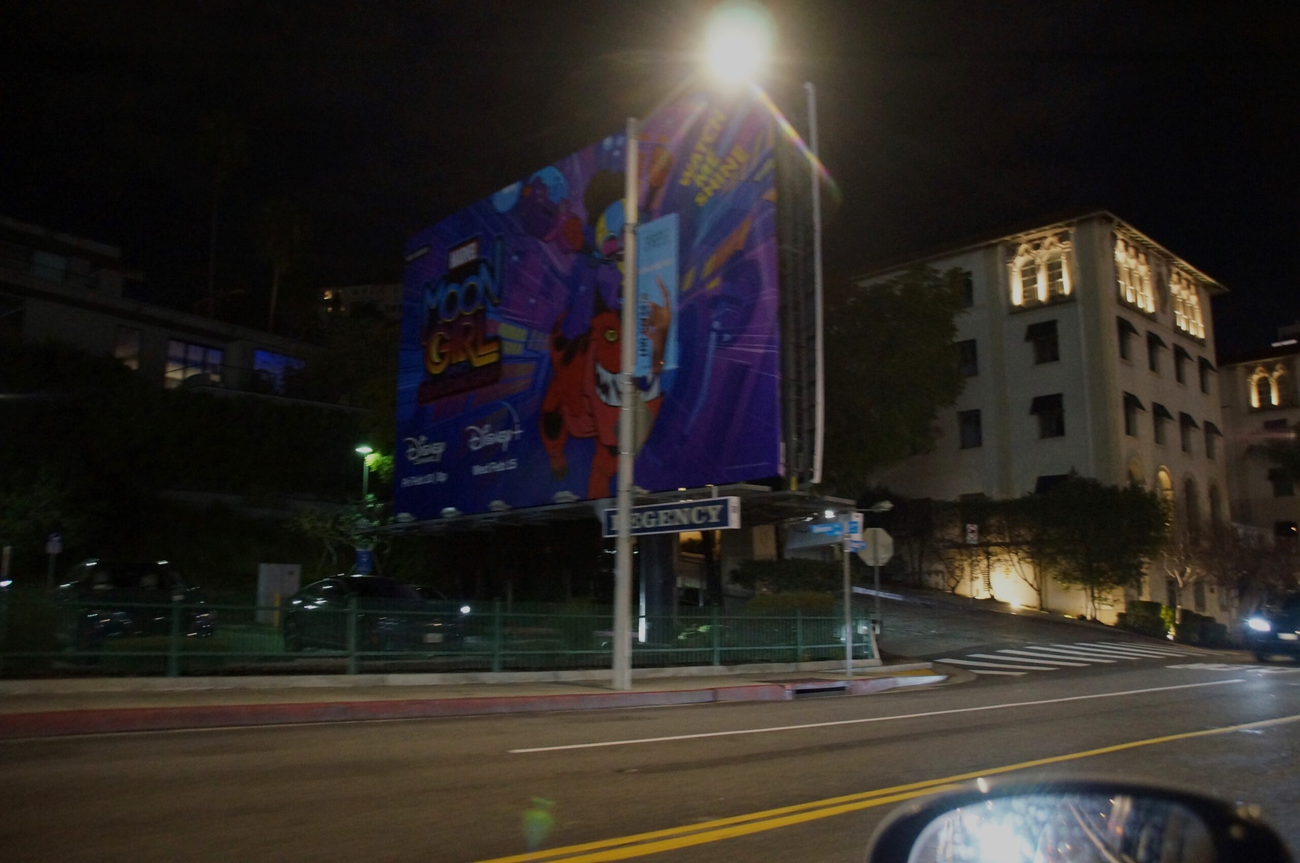 Disney Lichts Out Sunset King