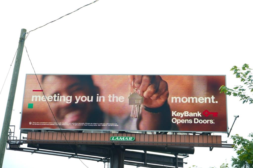 Key Bank meeting you in the moment,HFD,DB,I-91 North Exit 43,09-18-24