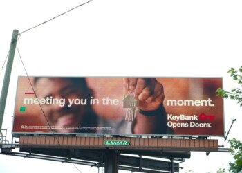 Key Bank meeting you in the moment,HFD,DB,I-91 North Exit 43,09-18-24