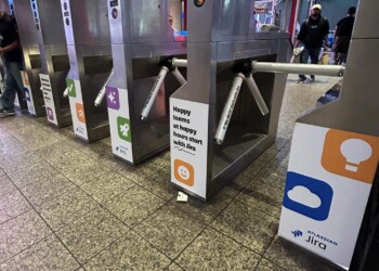 jira Atlassian,NY,SubDom,42 st Times Square subway station Manhattan NYC,09-17-24